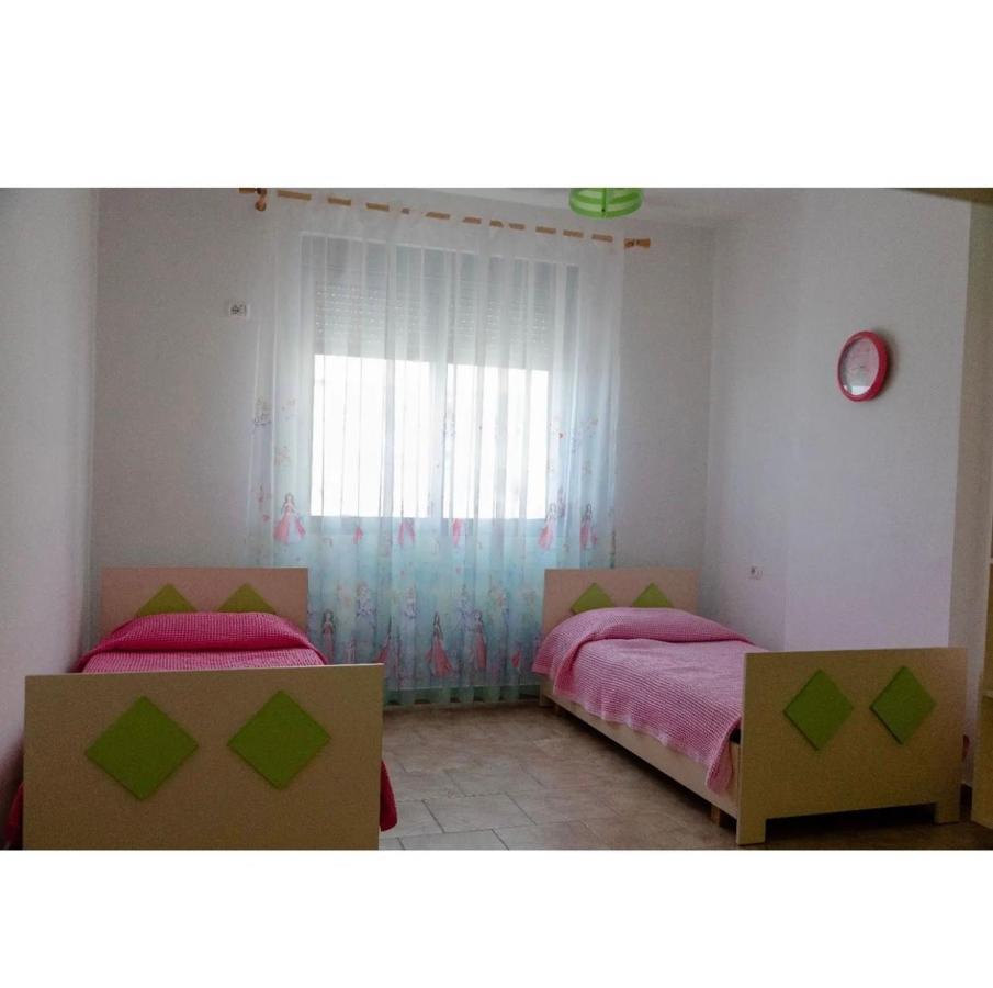 Agaraj Apartament Apartment Orikum Exterior foto